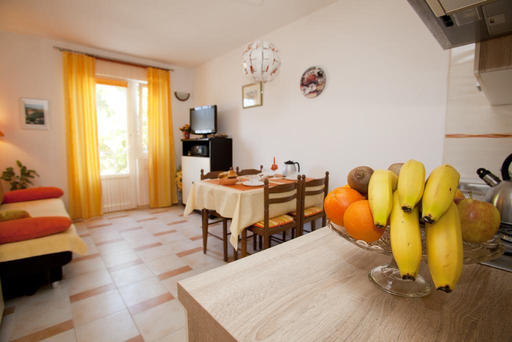 Apartments Marija Връбник Екстериор снимка