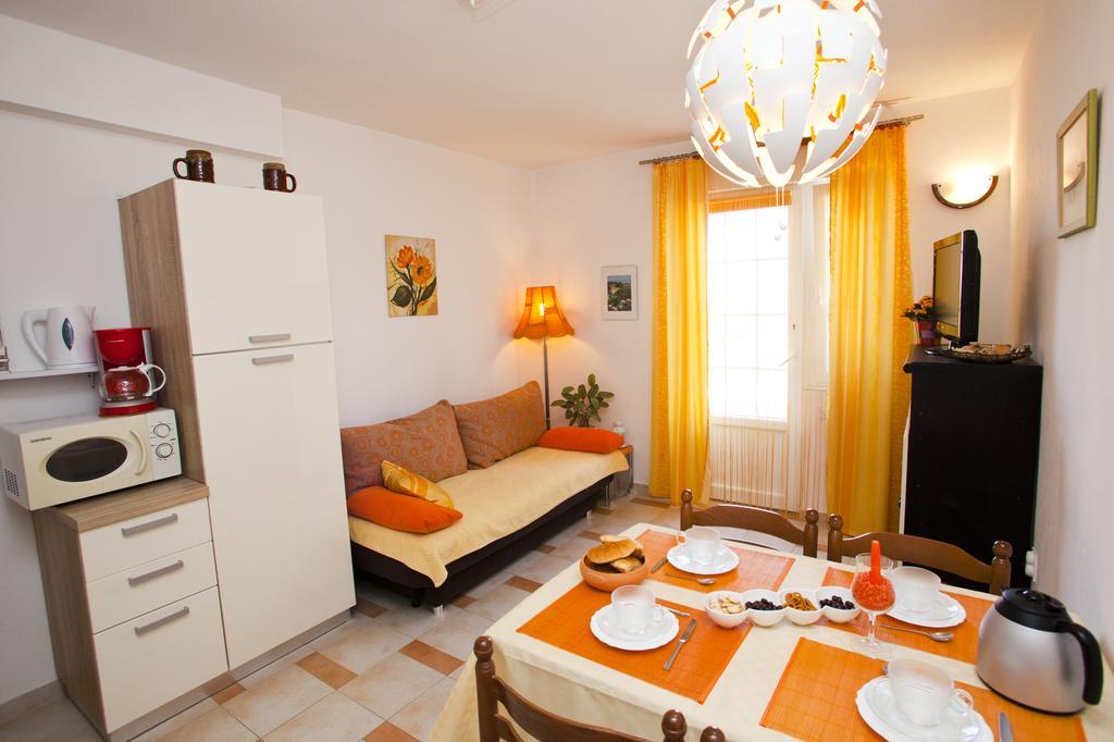 Apartments Marija Връбник Екстериор снимка